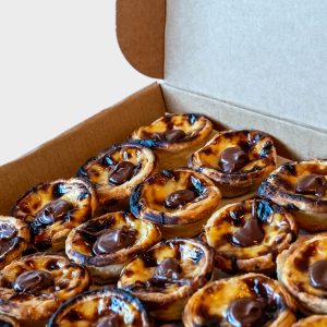 Close-up of mini Nutella pastéis de nata
